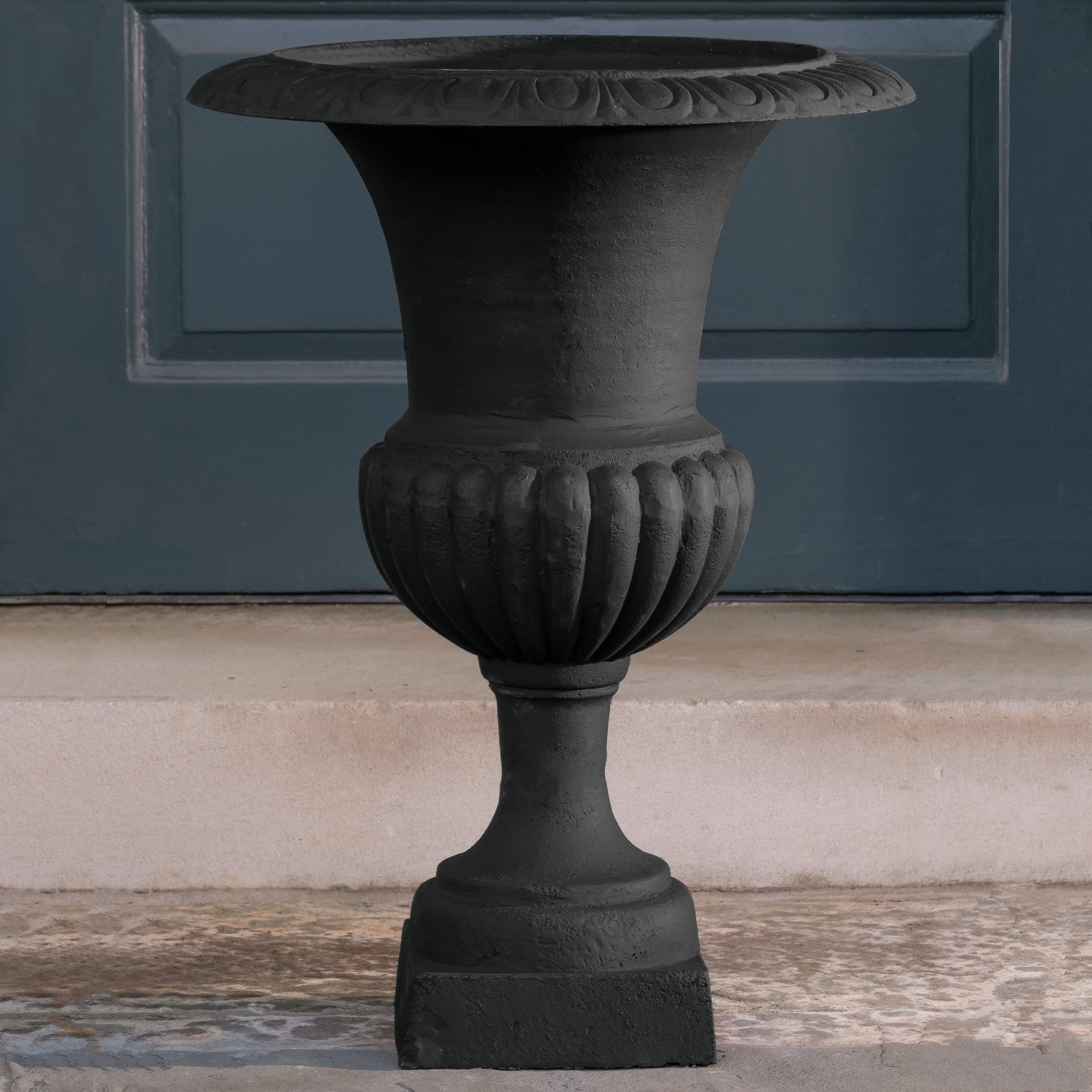 Tall Wickford Urn view 3
