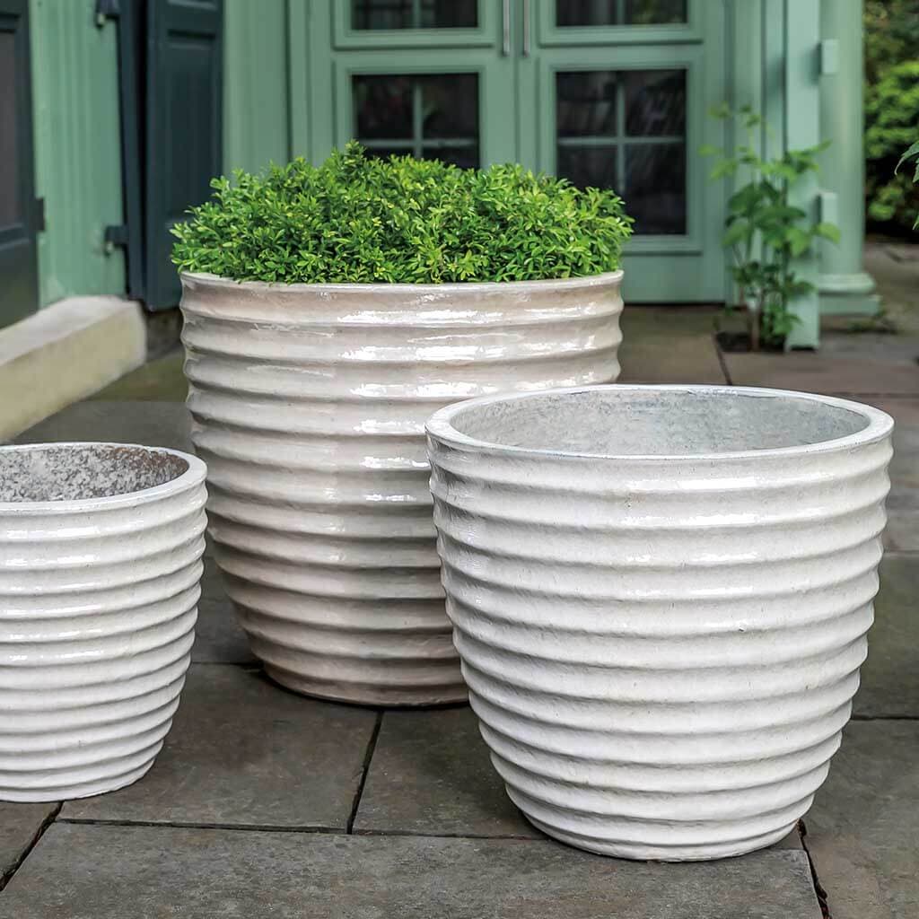 Linea Planter - S/3 view 3