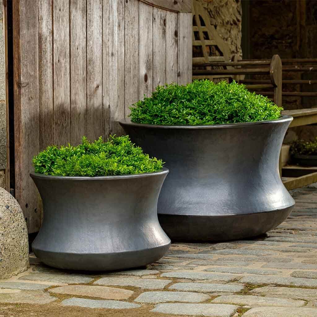 Jura Planter - S/2 view 2