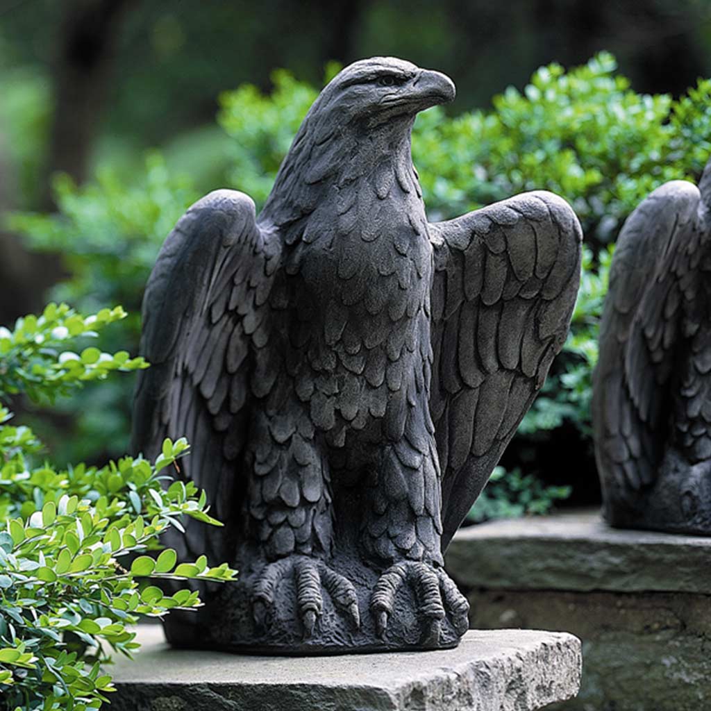 Eagle Looking Left