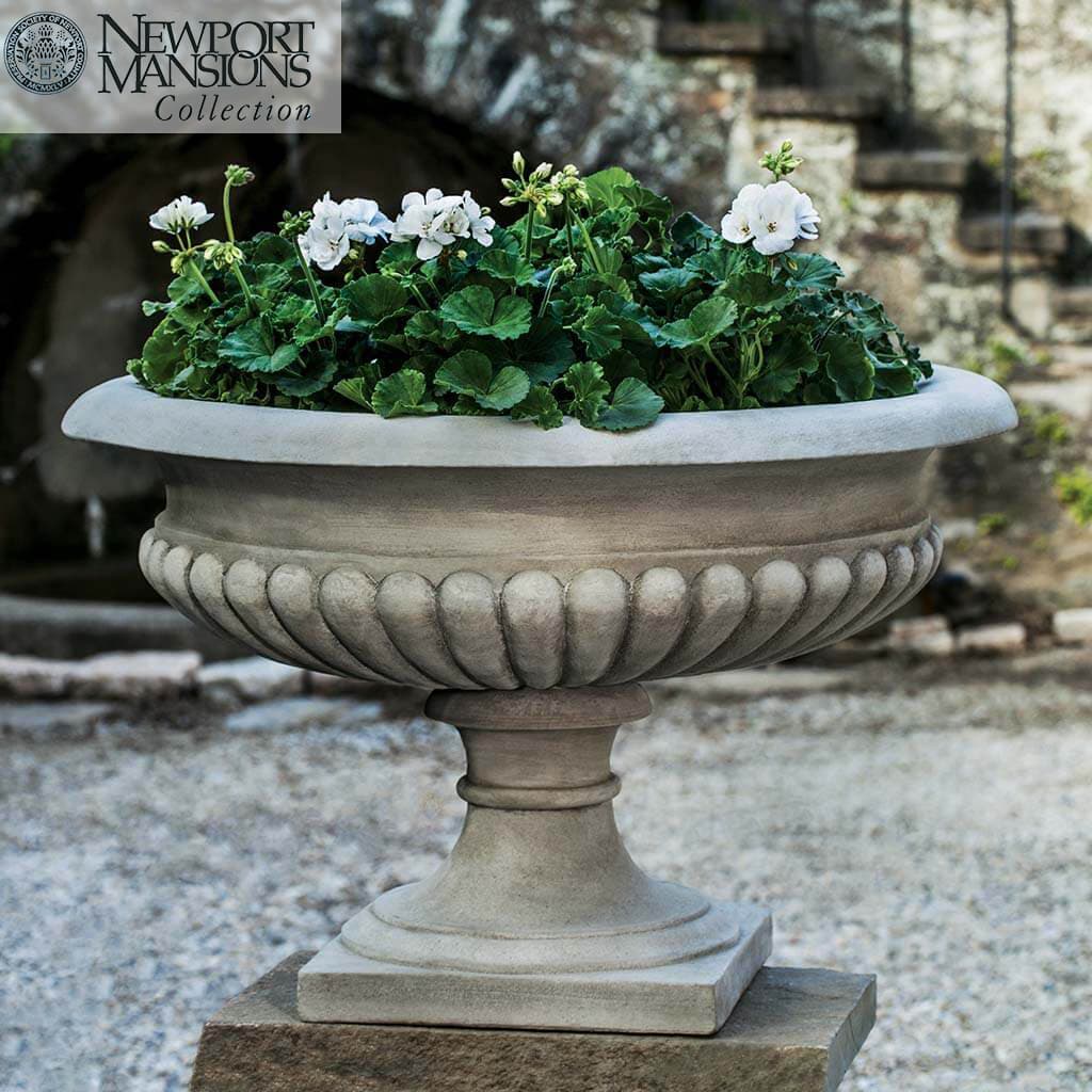 Kingscote Urn