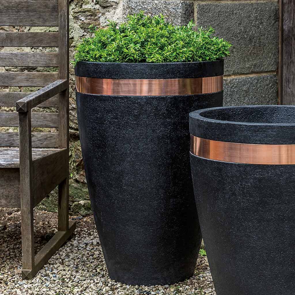 Moderne Tapered Tall Planter