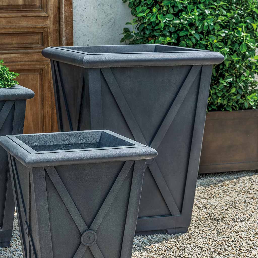 Directoire Planter, Large