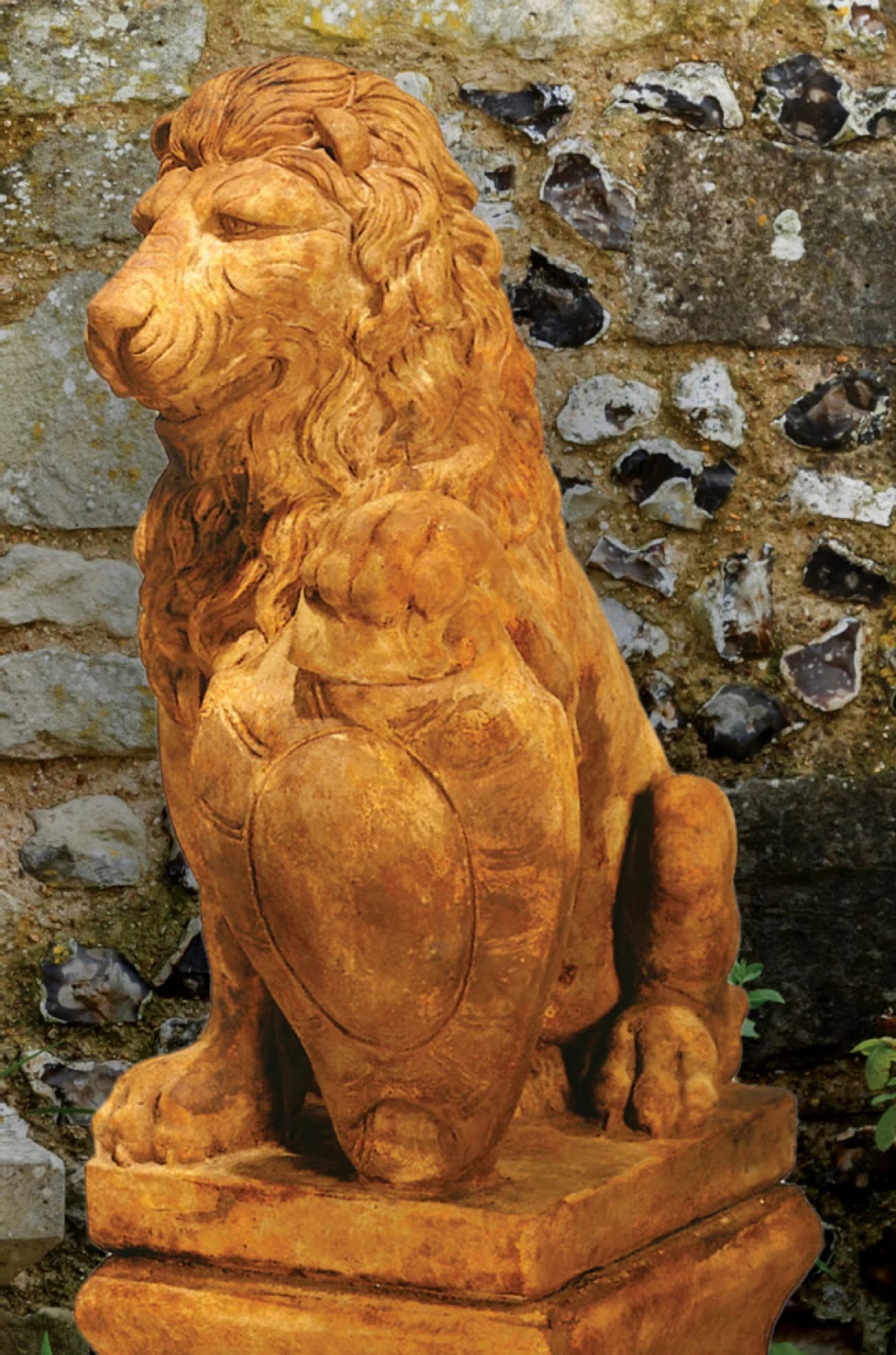 Lion (Left Shield)