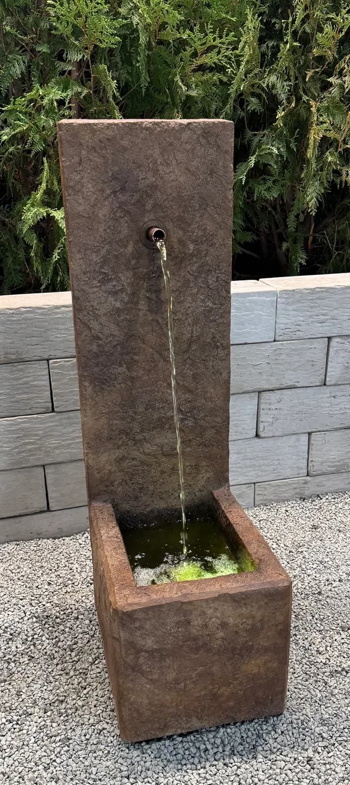Rock Face Single Spout Fountain