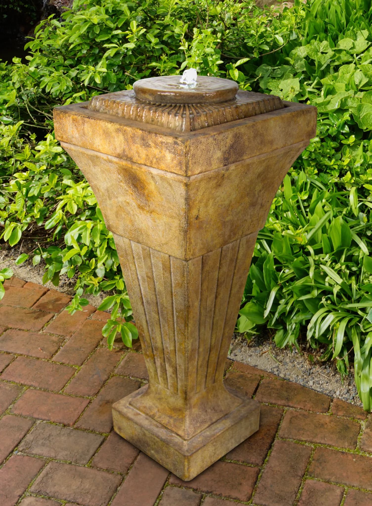 Tall Sunburst Fountain